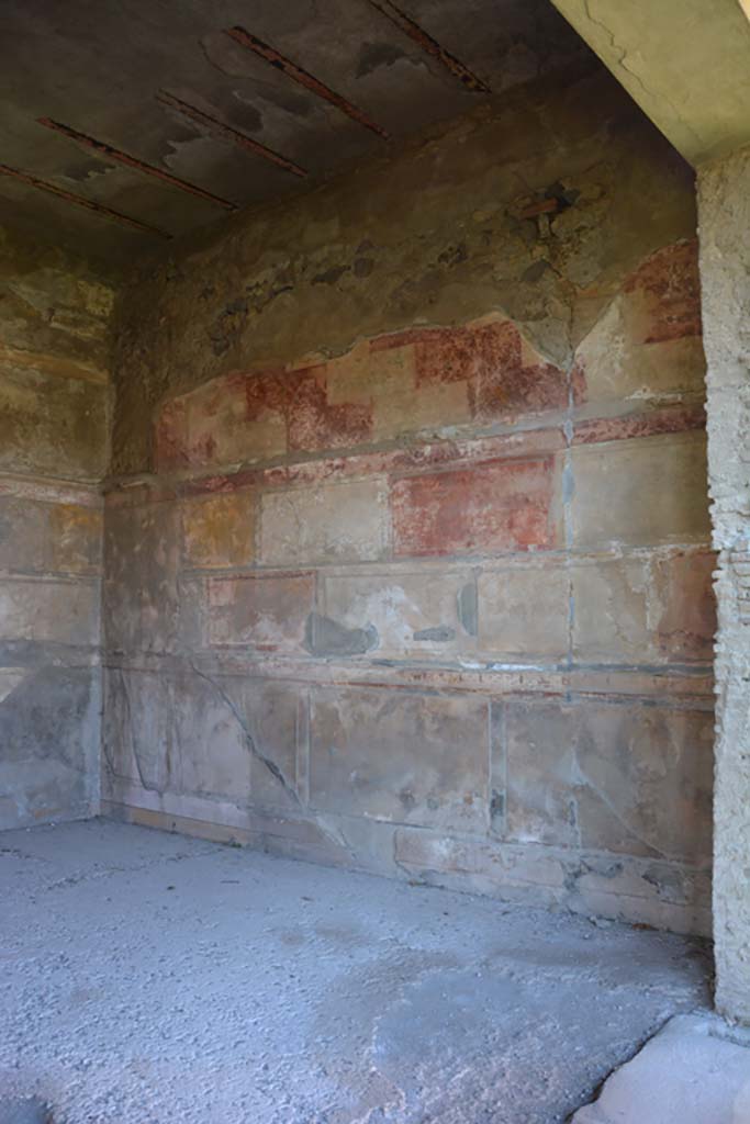 VI.2.4 Pompeii. December 2017. North wall of oecus.
Foto Annette Haug, ERC Grant 681269 DÉCOR.
