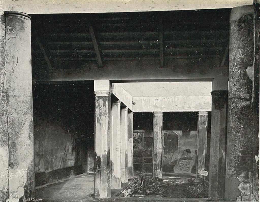 VI.2.4 Pompeii. Between 1823 and 1828, plan drawn by F. Duban, showing garden area.
The kitchen area is to the west, on the left, the large triclinium is to the west, on the right.
The two diaeta/cubicula and the painting of Diana and Actaeon would have been at the top, and the doorway from the house is in the north wall, on the lower side.
See Duban F. Album de dessins d'architecture effectués par Félix Duban pendant son pensionnat à la Villa Medicis, entre 1823 et 1828: Tome 2, Pompéi, pl. 35.
INHA Identifiant numérique NUM PC 40425 (2)
https://bibliotheque-numerique.inha.fr/idurl/1/7157  « Licence Ouverte / Open Licence » Etalab


