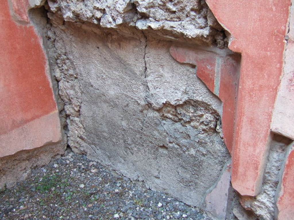 VI.2.22 Pompeii. September 2005. Recess in north wall of cubiculum.