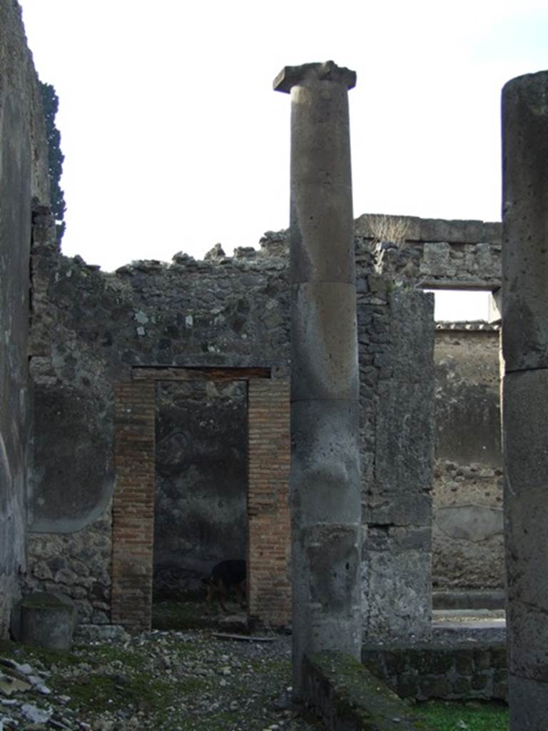 VI.5.4 Pompeii. December 2007. Doorway to room 12 in south-west corner of atrium.