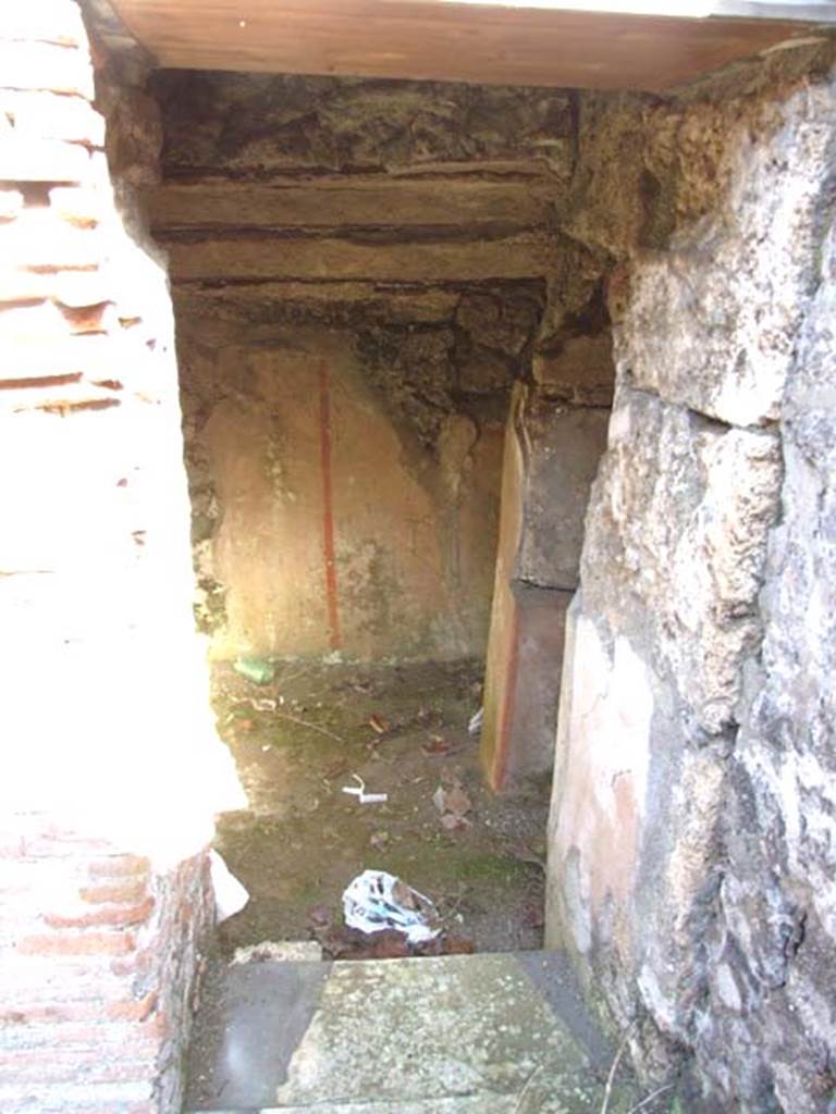 VI.8.22 Pompeii. March 2009. Room 6, portico and area under the stairs to upper floor.