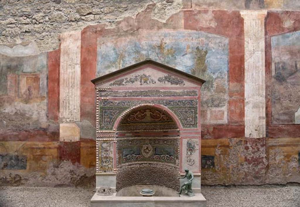 VI.8.23 Pompeii. April 2018. Looking towards west wall of garden area, with shell and mosaic fountain. Photo courtesy of Ian Lycett-King. Use is subject to Creative Commons Attribution-NonCommercial License v.4 International.
