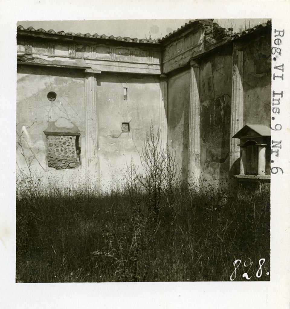 VI.9.6 Pompeii. Pre-1937-39. Room 17, looking towards north-east corner.
Photo courtesy of American Academy in Rome, Photographic Archive. Warsher collection no. 828.
