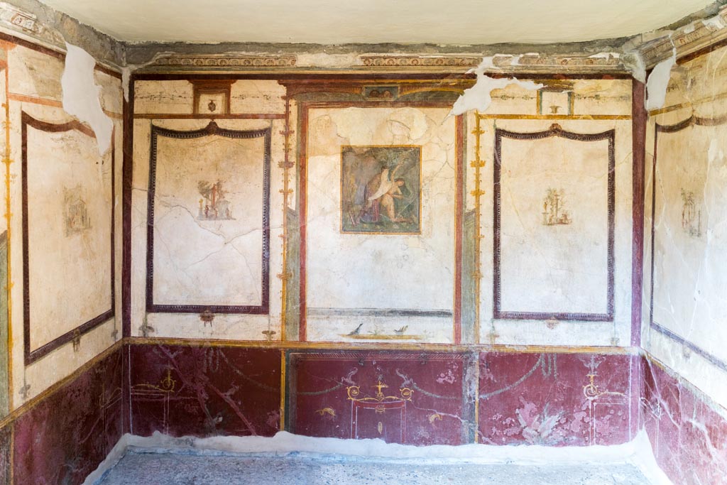 VI.9.6 Pompeii. January 2023. Room 21, looking towards west wall. Photo courtesy of Johannes Eber.