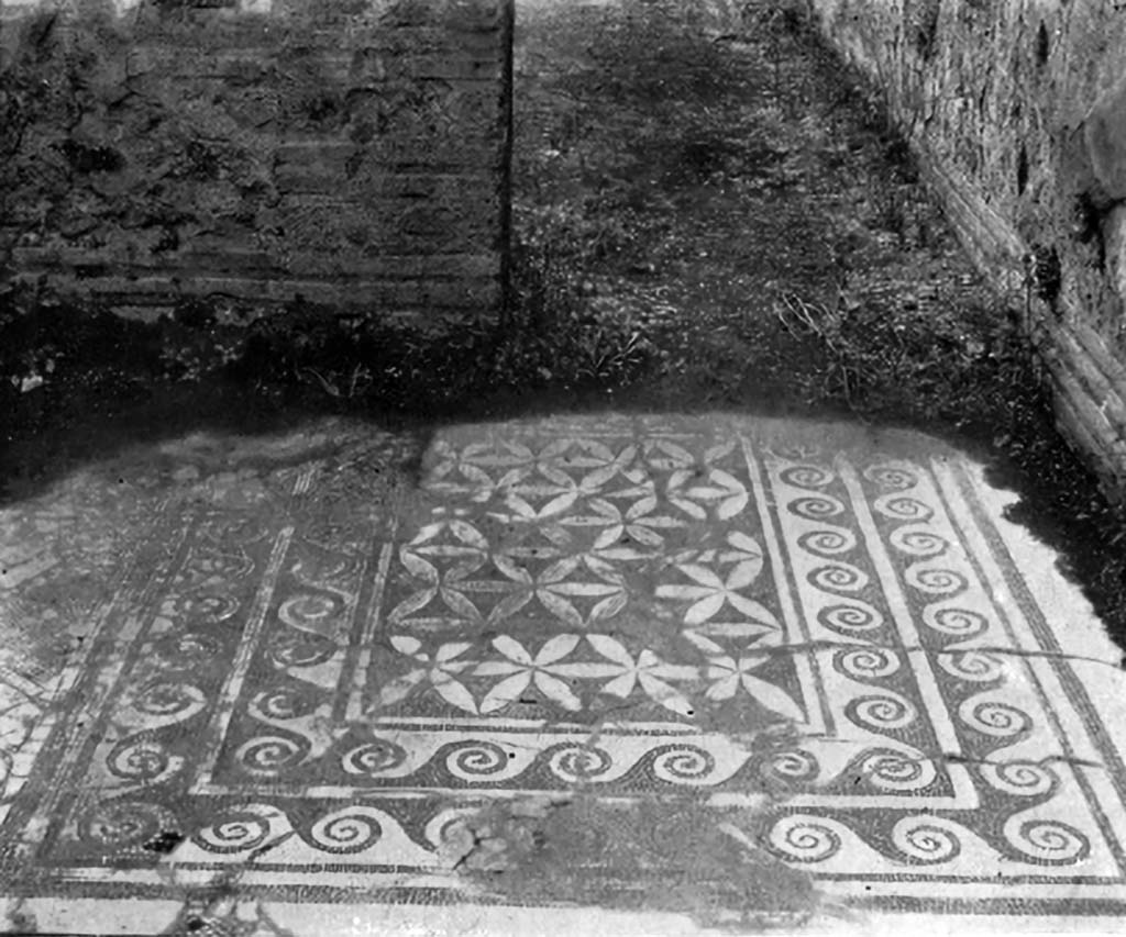 VI.9.6 Pompeii. c.1930. Room 25, looking across black and white carpet mosaic, also using red tesserae.
See Blake, M., (1930). The pavements of the Roman Buildings of the Republic and Early Empire. Rome, MAAR, 8, (p.83, & Pl.22, tav.3).

