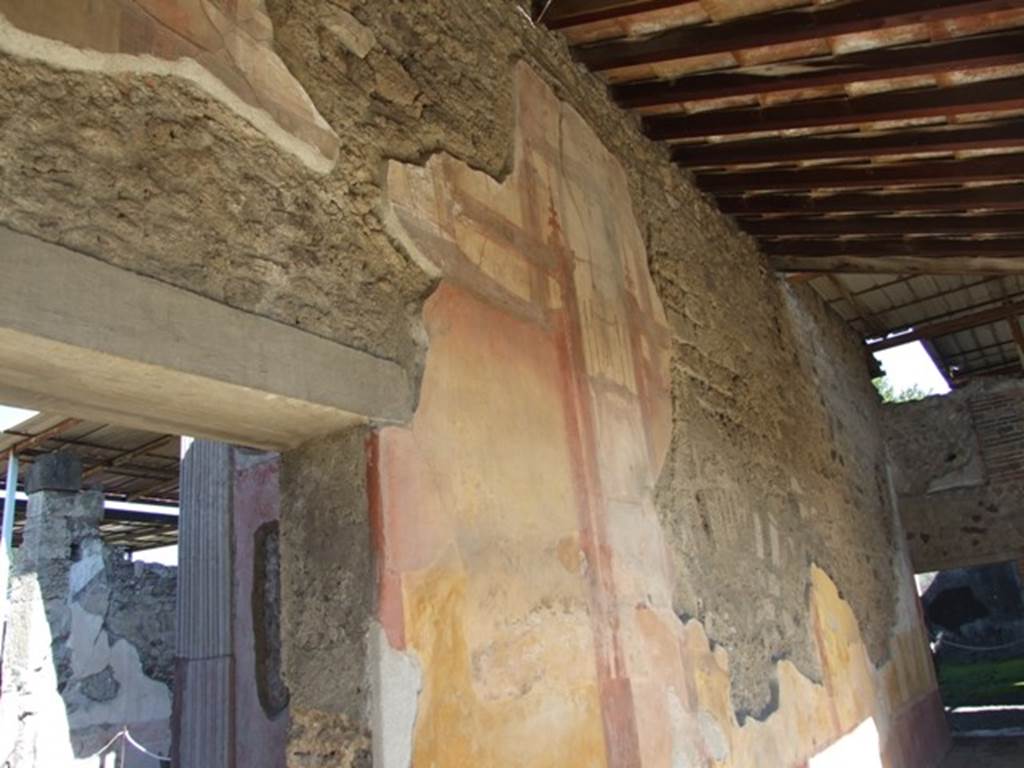 VI.9.6 Pompeii. March 2009. Room 6, east end of north wall of peristyle. 