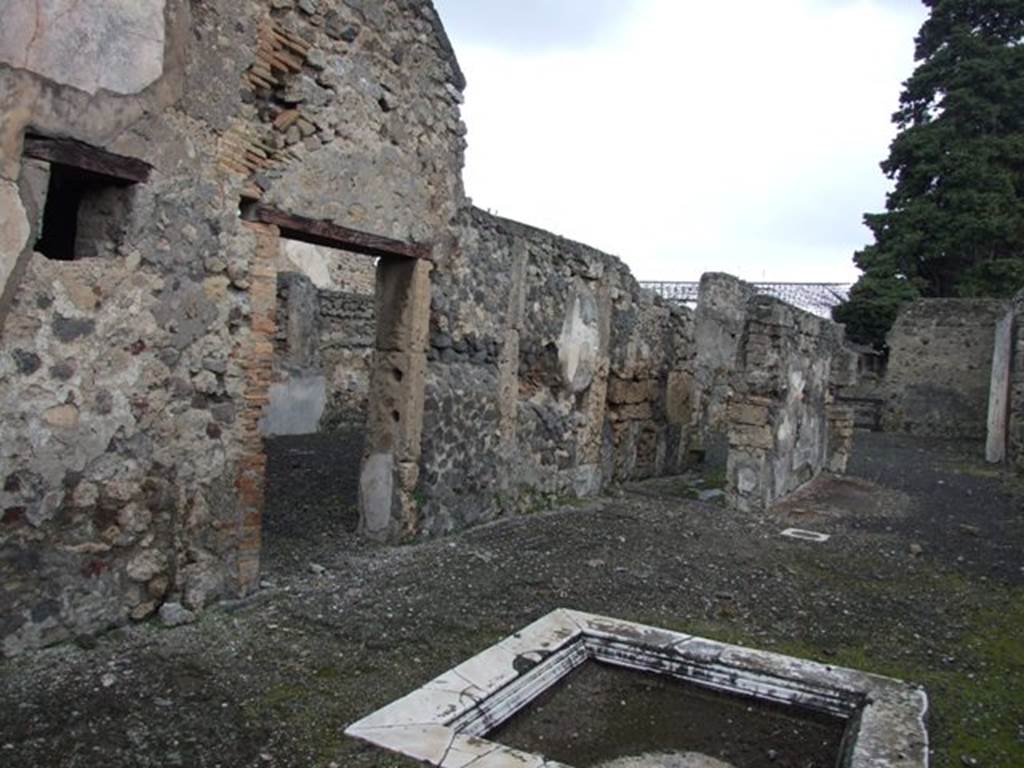 VI.10.2 Pompeii. March 2009. Doorway to oecus, on north side of atrium.


