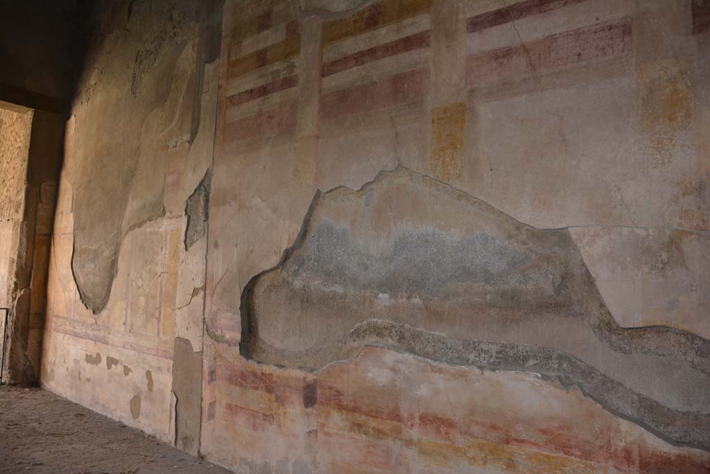 VI.11.10 Pompeii. October 2017. Room 39, looking south along west wall.
Foto Annette Haug, ERC Grant 681269 DÉCOR
