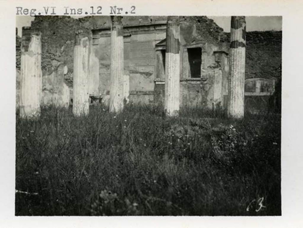 VI.12.2 Pompeii. pre-1937-1939. Looking north-west across rear peristyle.  Photo courtesy of American Academy in Rome, Photographic Archive. Warsher collection no. 463.
