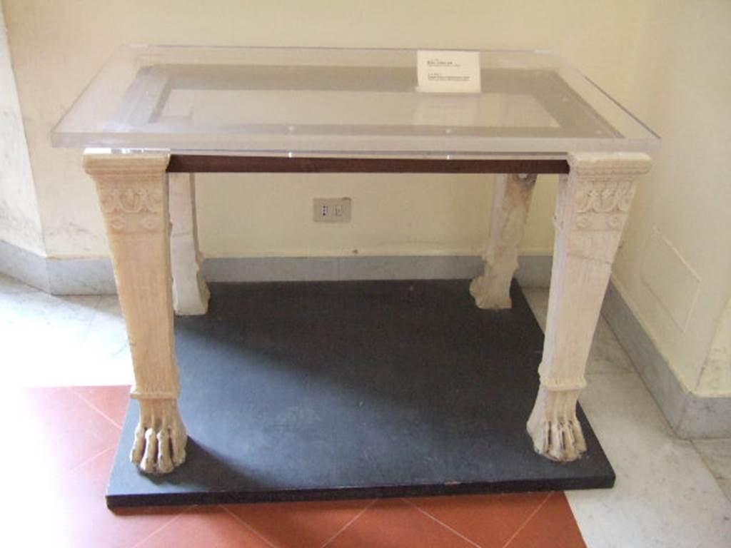 VI.12.2 Pompeii. Marble table supports with lions legs. Found in second peristyle on 26th October 1831. Now in Naples Archaeological Museum. Inventory number 53396. See PAH II, 252.

