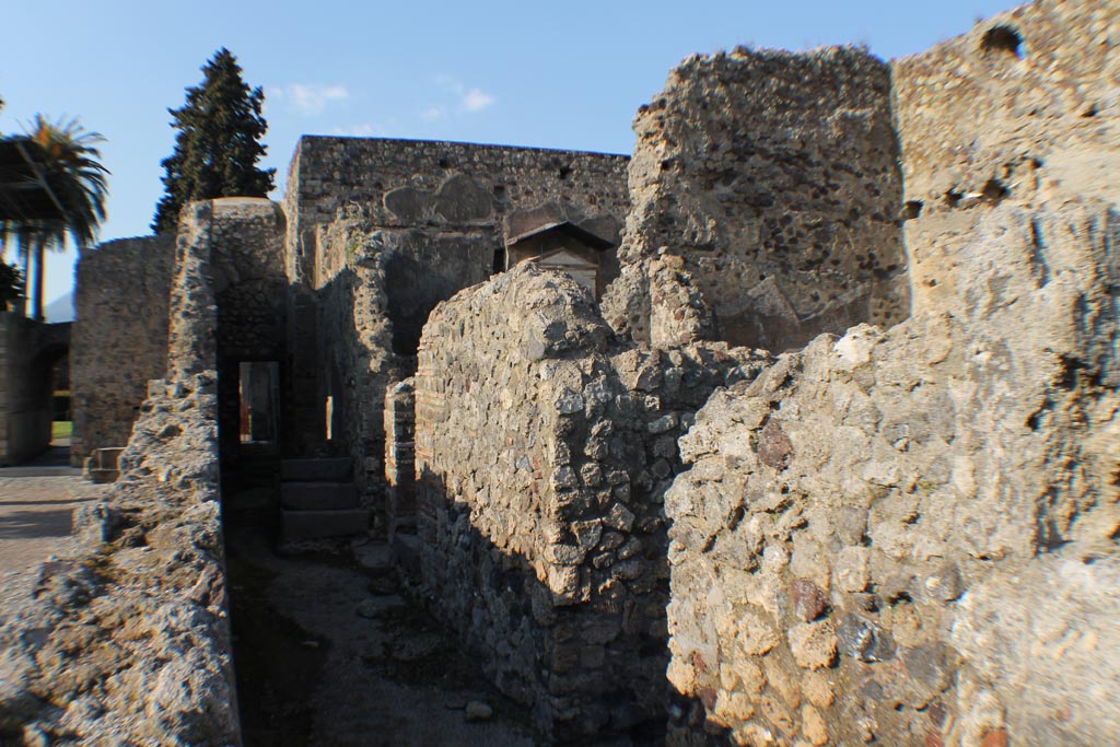 VI.12.2 Pompeii. March 2014. Corridor 19, looking north.
Foto Annette Haug, ERC Grant 681269 DÉCOR.


