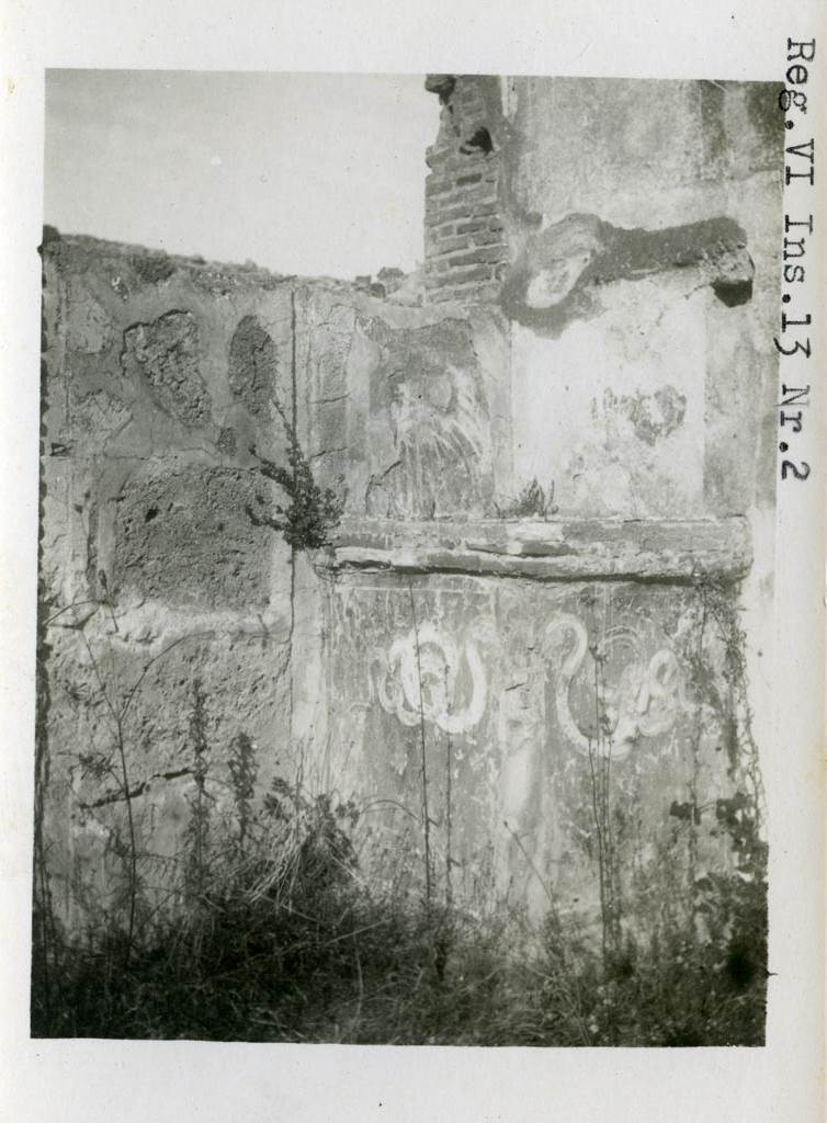 VI.13.2 Pompeii. Pre-1937-39. Looking towards the altar in north-east corner of peristyle. 
Photo courtesy of American Academy in Rome, Photographic Archive. Warsher collection no. 584.

