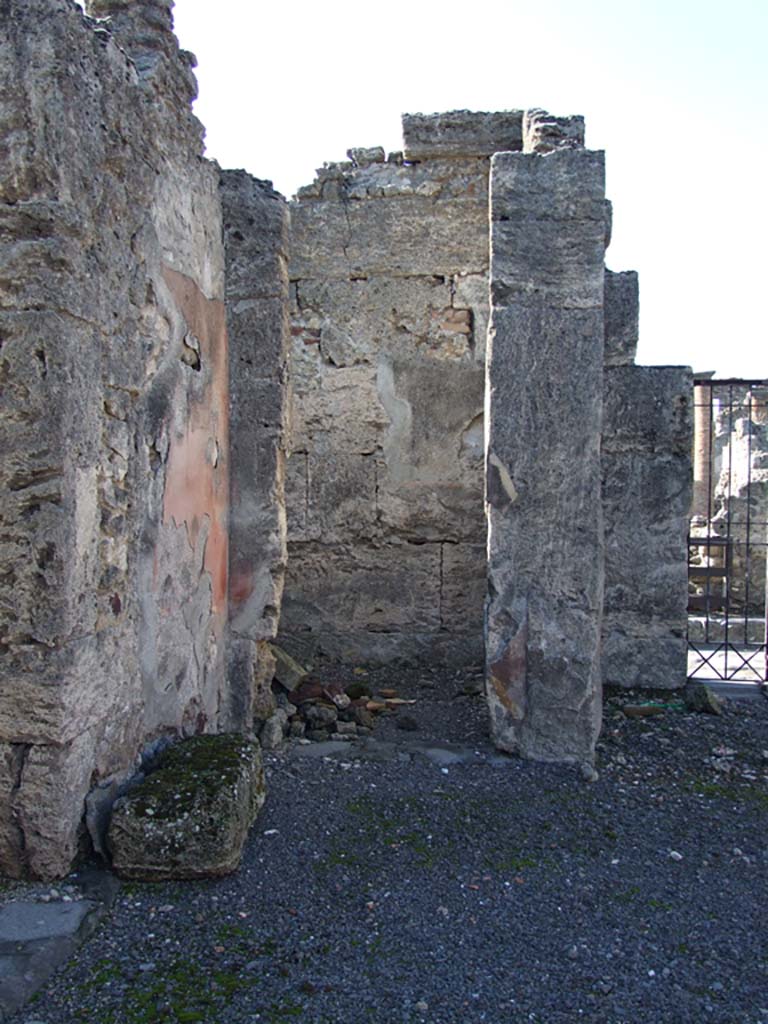 VI.14.43 Pompeii. December 2007. Doorway to room 11 on south side of entrance.