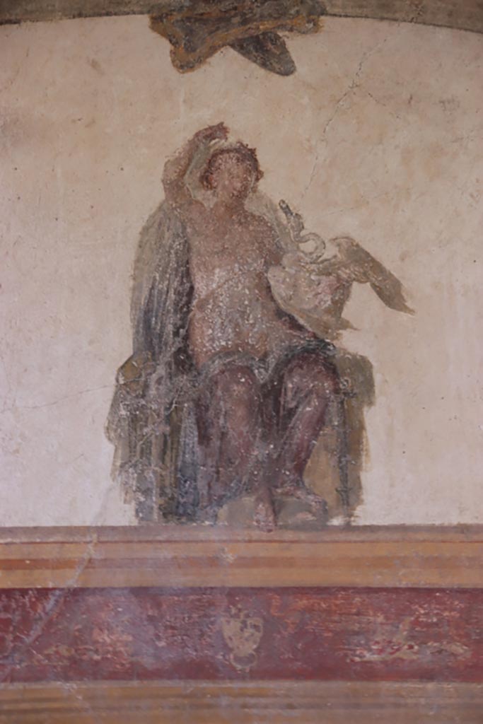VI.15.1 Pompeii. October 2023. 
Detail of painted figure of Leda and the Swan from centre of upper south wall of oecus. Photo courtesy of Klaus Heese.
