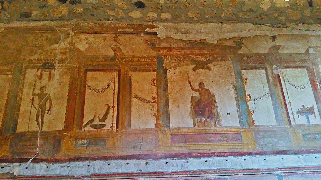 VI.15.1 Pompeii. December 2019. Upper west wall at south end of oecus. Photo courtesy of Giuseppe Ciaramella.