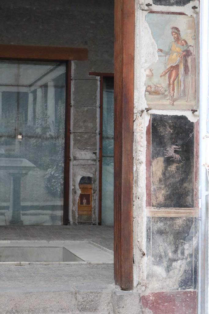 VI.15.1 Pompeii. December 2018. 
Looking through to atrium and north-west corner of vestibule. Photo courtesy of Aude Durand.
