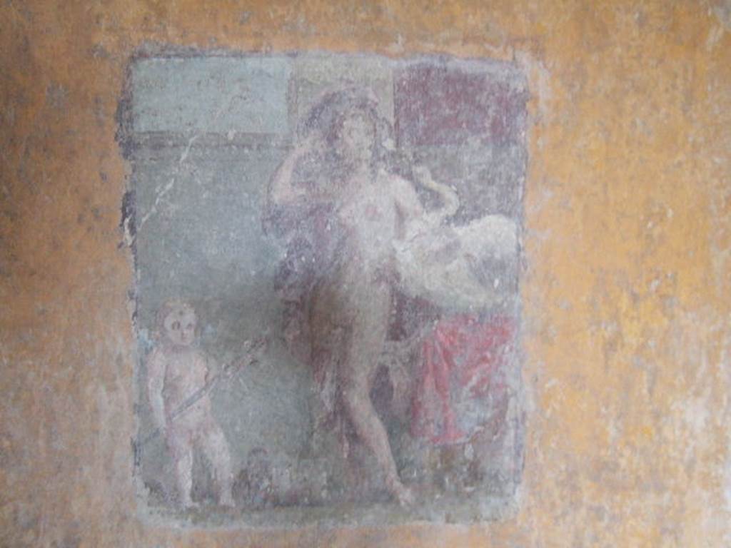 VI.16.7 Pompeii. May 2006. Room R, central wall painting of Leda and the swan on the west wall.