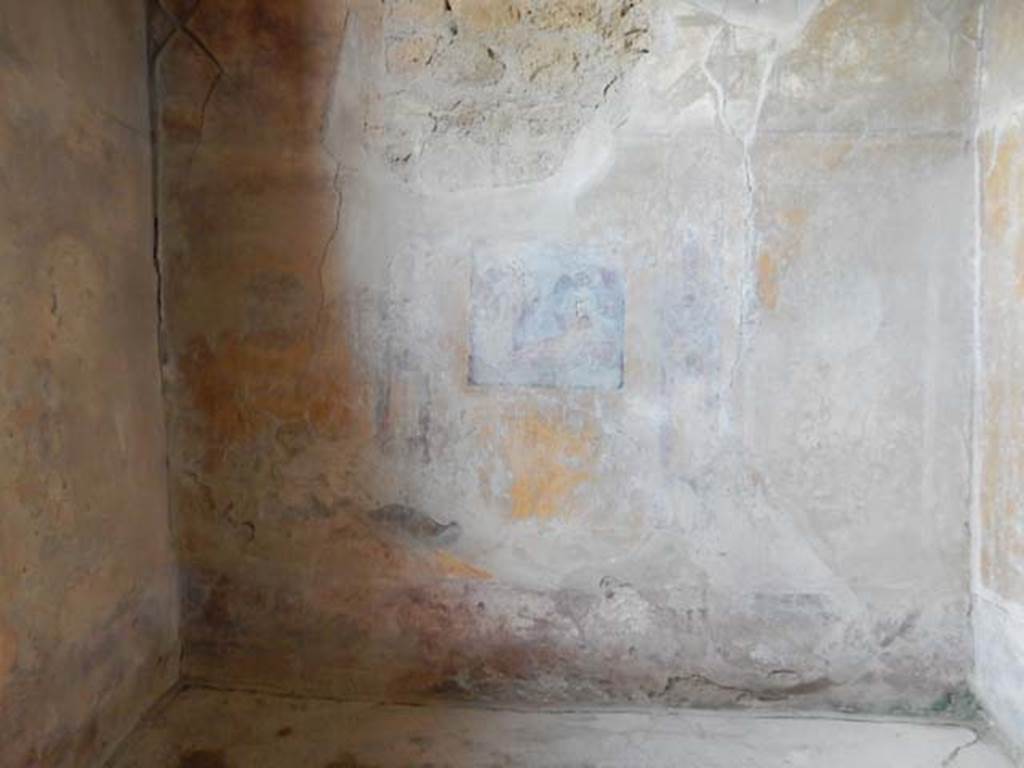 VI.16.15 Pompeii. May 2015. Room G, looking towards west wall. Photo courtesy of Buzz Ferebee.
