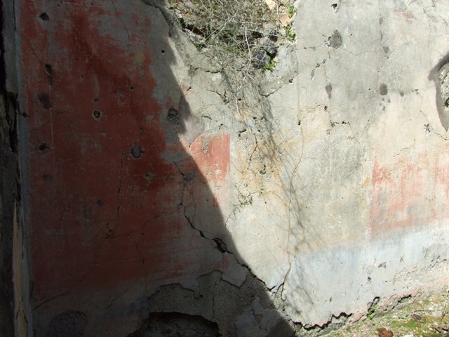 VI.16.28 Pompeii. December 2005. Looking east across atrium C from entrance.
