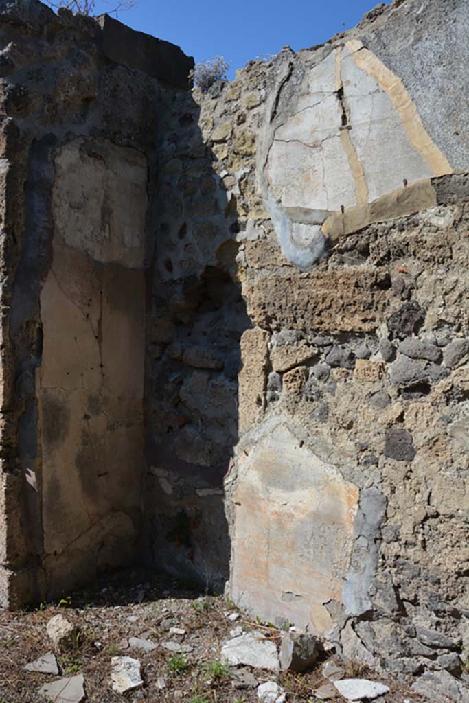 VII.2.16 Pompeii. October 2019. 
Oecus 10, looking towards north-west corner and north wall.
Foto Annette Haug, ERC Grant 681269 DCOR.
