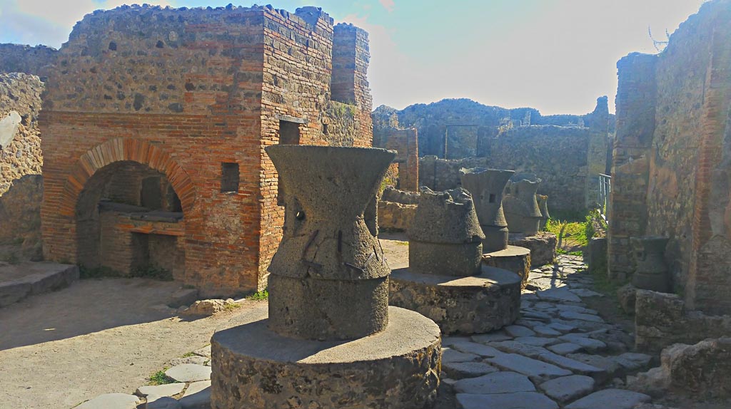 VII.2.22 Pompeii. 2017/2018/2019. Looking east towards oven and mills. Photo courtesy of Giuseppe Ciaramella.