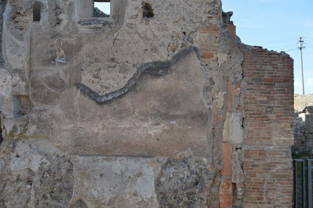 VII.2.51 Pompeii. March 2019. 
Waste down-pipe in exterior wall between VII.2.51 and 52, on right.
Foto Taylor Lauritsen, ERC Grant 681269 DÉCOR.
