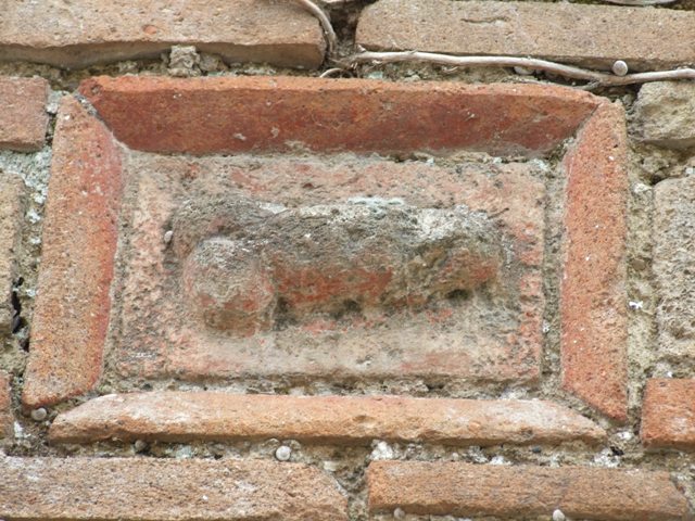 VII.3.23 Pompeii. December 2006. West wall of shop, with rear room and entrance to small atrium.
