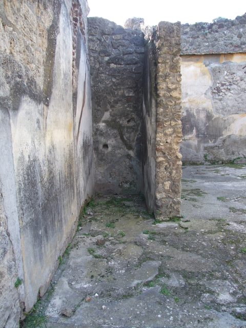 VII.4.31 Pompeii.  March 2009.  Room 18. Exedra.  North wall.  Wall painting of Adonis reclining in Aphrodite’s lap,  on the left can be seen two cupids.