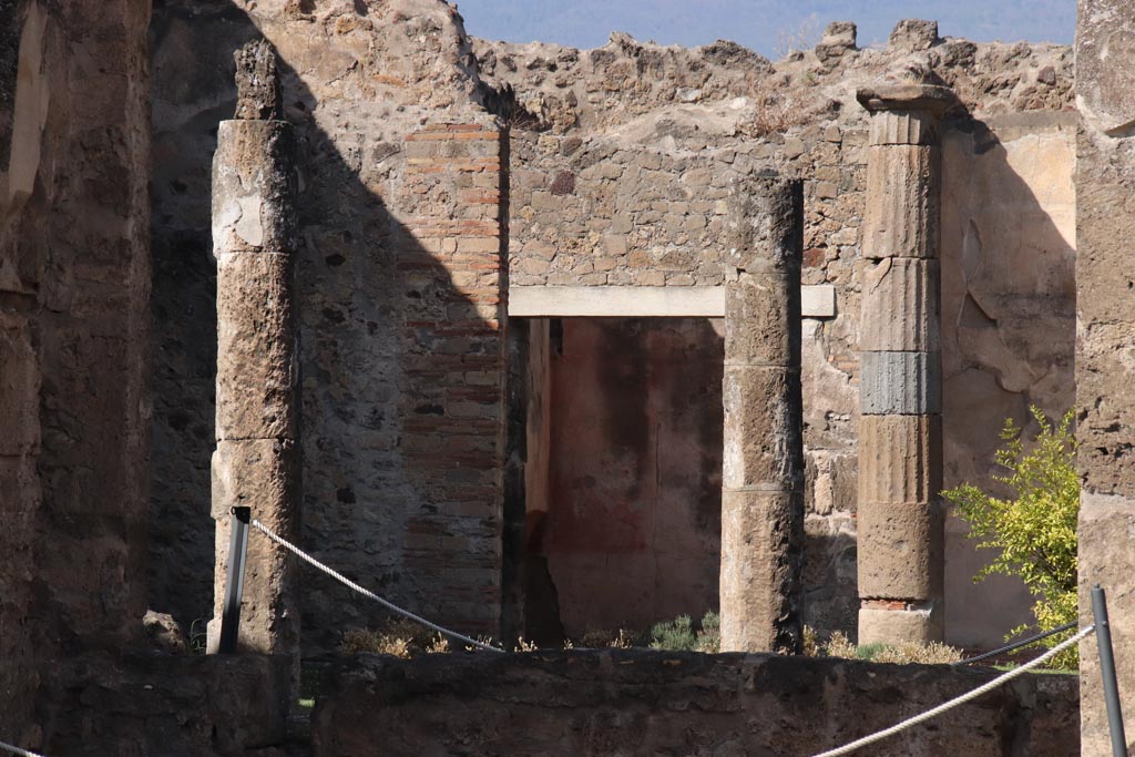 VII.7.2 Pompeii. October 2023. Doorway to room in north-west corner of peristyle. Photo courtesy of Klaus Heese.