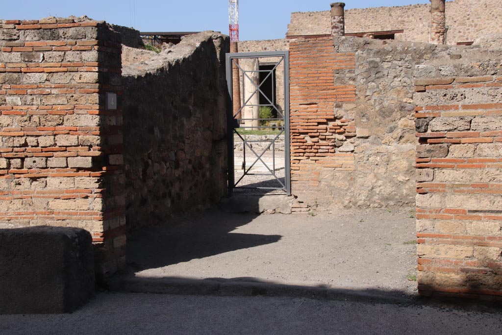 VII.7.4 Pompeii October 2023. Looking north towards entrance doorway. Photo courtesy of Klaus Heese.