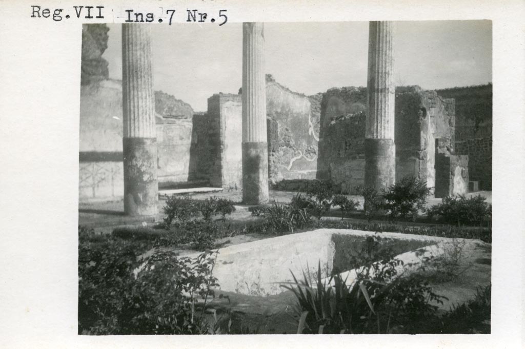 VII.7.5 Pompeii. Pre-1937-39. Looking south-east across pool in peristyle, with doorway to room (m) on left, and to atrium, on right.
Photo courtesy of American Academy in Rome, Photographic Archive. Warsher collection no. 442.
