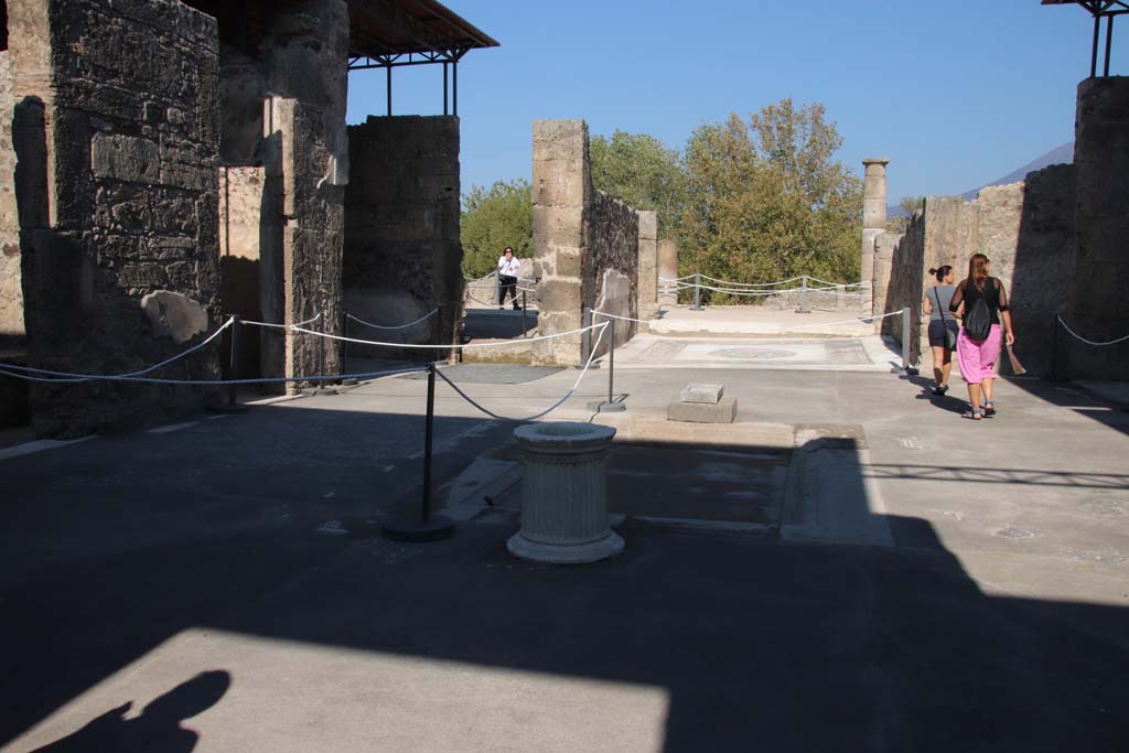 VII.15.2 Pompeii. September 2017. Looking north across atrium towards tablinum, at rear. 
Photo courtesy of Klaus Heese.
