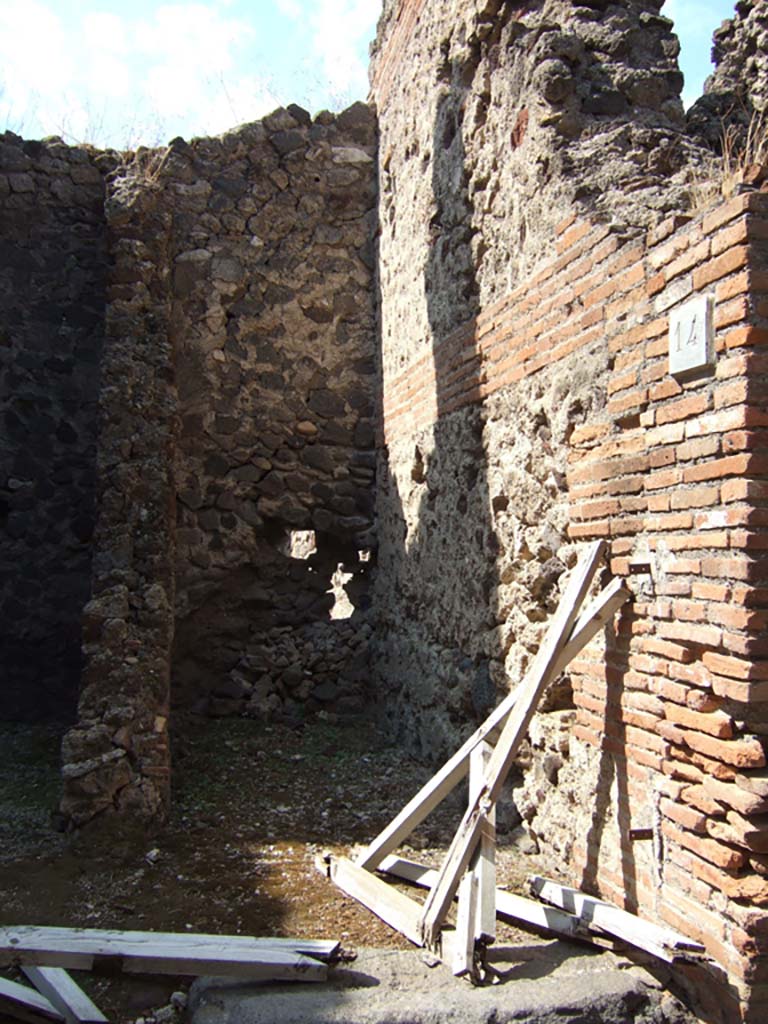 VII.16.14 Pompeii. December 2007. Steps to upper floor.  