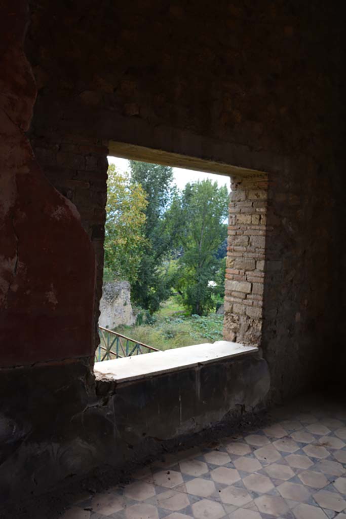 VII.16.22 Pompeii. October 2018. Oecus 48, window in south wall.
Foto Annette Haug, ERC Grant 681269 DÉCOR.
