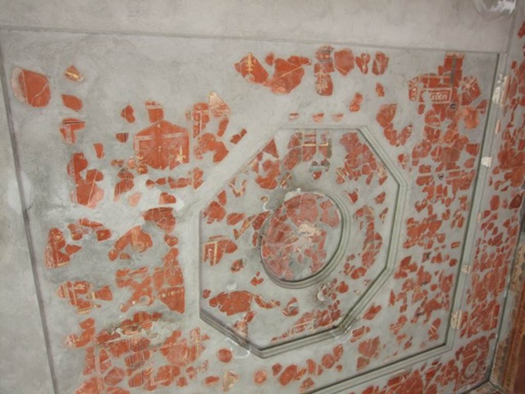 VII.16.17-22 Pompeii. December 2007.    Painted ceiling.