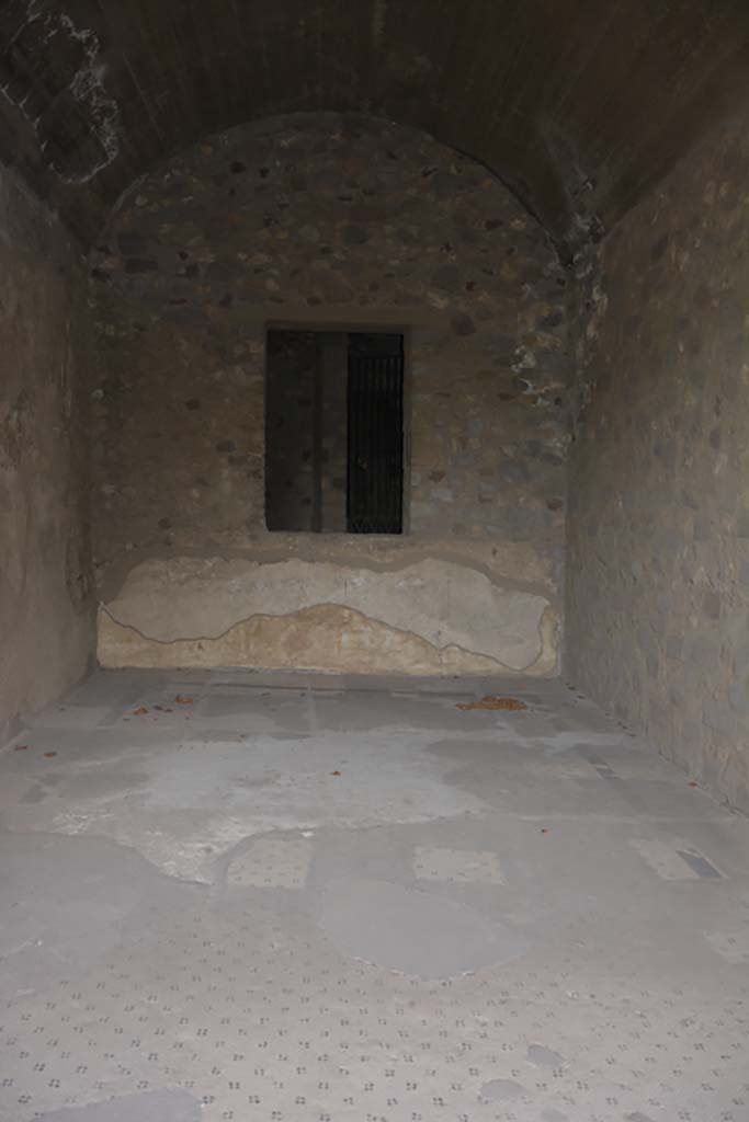 VII.16.22 Pompeii. October 2018. Room 75, with window in east wall into room 67.
Foto Annette Haug, ERC Grant 681269 DÉCOR.
