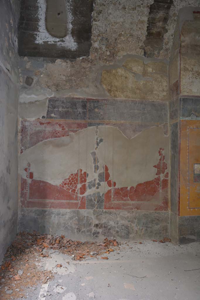 VII.16.22 Pompeii. October 2018. Triclinium 25, anteroom at west end of north wall.
Foto Annette Haug, ERC Grant 681269 DÉCOR.
