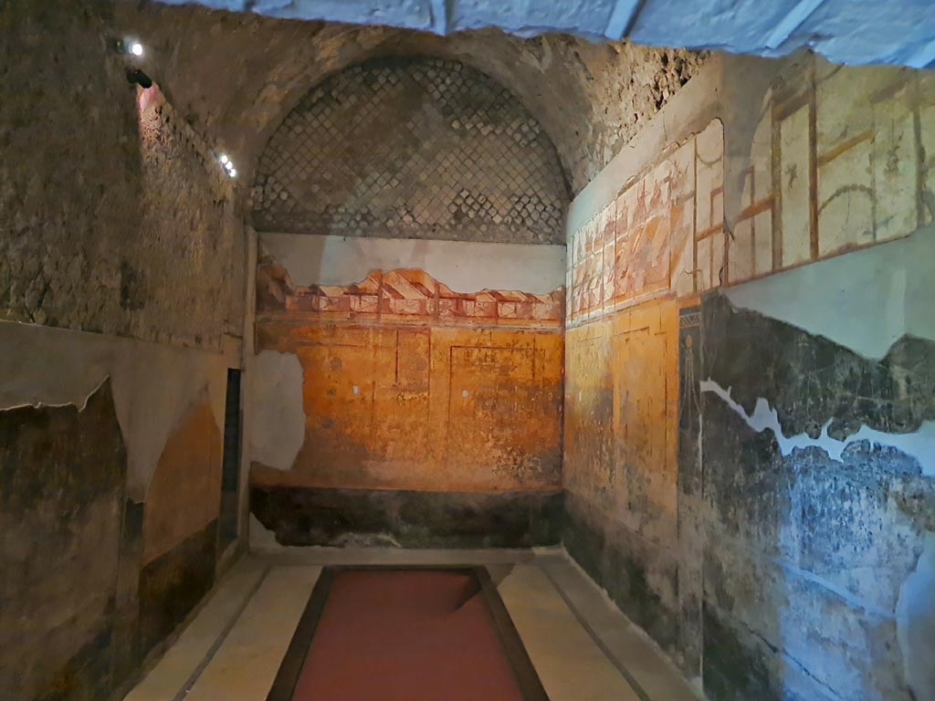 VII.16.a Pompeii. November 2023. Room 7, looking east across apodyterium or changing room. Photo courtesy of Giuseppe Ciaramella.

