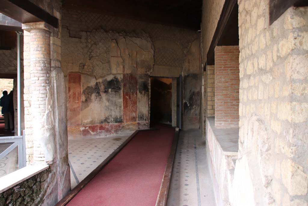 VII.16.a Pompeii. December 2006. Corridor A, south wall.