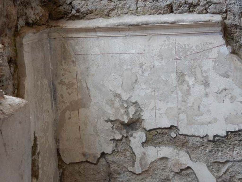 VIII.2.1 Pompeii. May 2018. Lower floor, west wall in south-west corner. Photo courtesy of Buzz Ferebee.