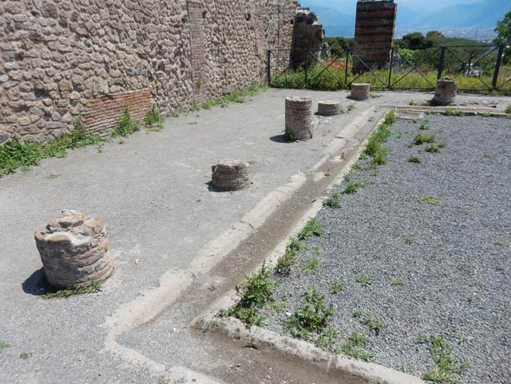 VIII.2.3 Pompeii. December 2005. Small room on north-west corner of the peristyle.  According to Boyce, off the north-west corner of the peristyle opened a small room which Mazois and Fiorelli called the lararium. See Boyce G. K., 1937. Corpus of the Lararia of Pompeii. Rome: MAAR 14. (p.74, no.342) 
