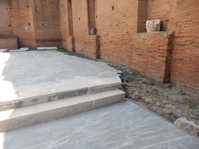 VIII.2.10 on left, VIII.2.9 passageway, VIII.2.8, centre, VIII.2.7 passageway, VIII.2.6, on right.
According to Maiuri –three buildings comprised the “Curia” –
VIII.2.6 was the western room
VIII.2.8 was also known as the “Sala del Tabularium”
VIII.2.10 was the eastern room
See Notizie degli Scavi di Antichità, 1942, (p. 281-285, (plan above on p.282)).
