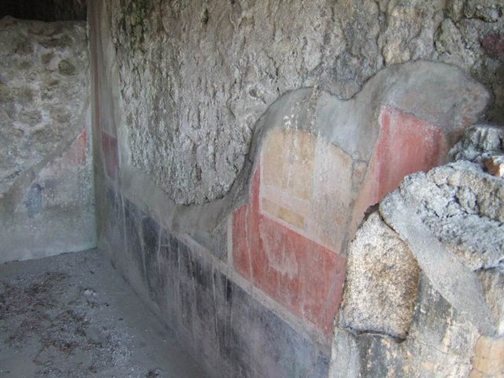 VIII.2.26 Pompeii. September 2005. Painted wall decoration.
