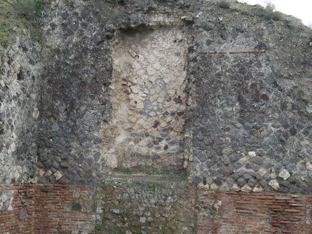 VIII.3.1 Pompeii. December 2006. Recess or niche on south wall in south-east corner.