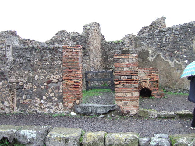VIII.3.26 Pompeii. December 2007. Entrance.