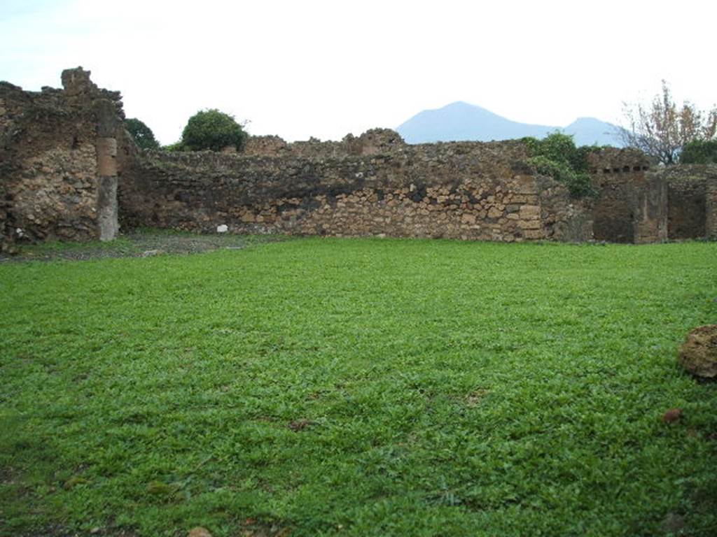 VIII.6.3 Pompeii. December 2004. Looking north.