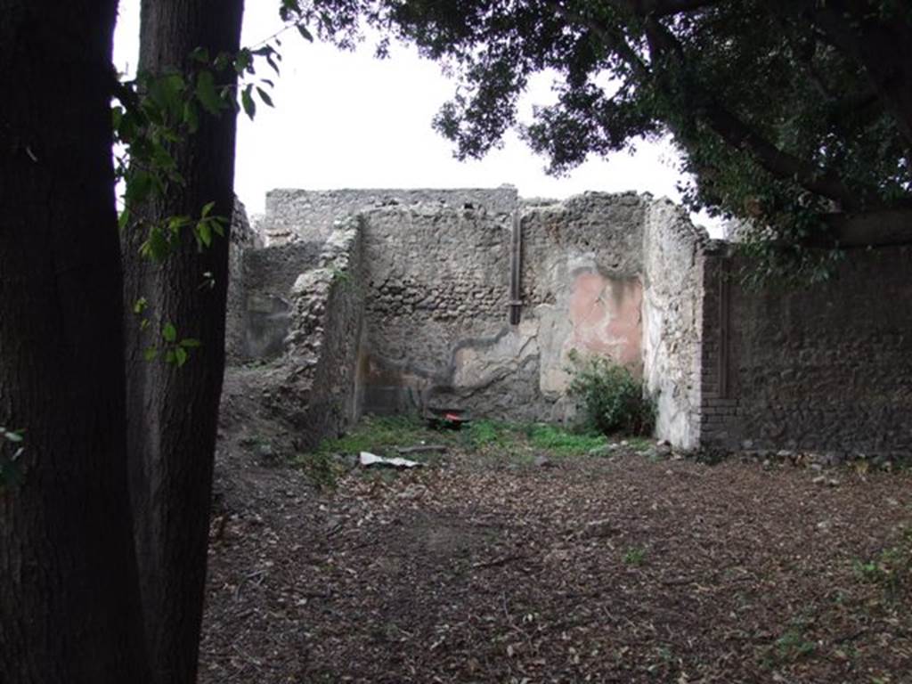 VIII.6.6 Pompeii.  Horticultural plot.  December 2007.  South west corner.