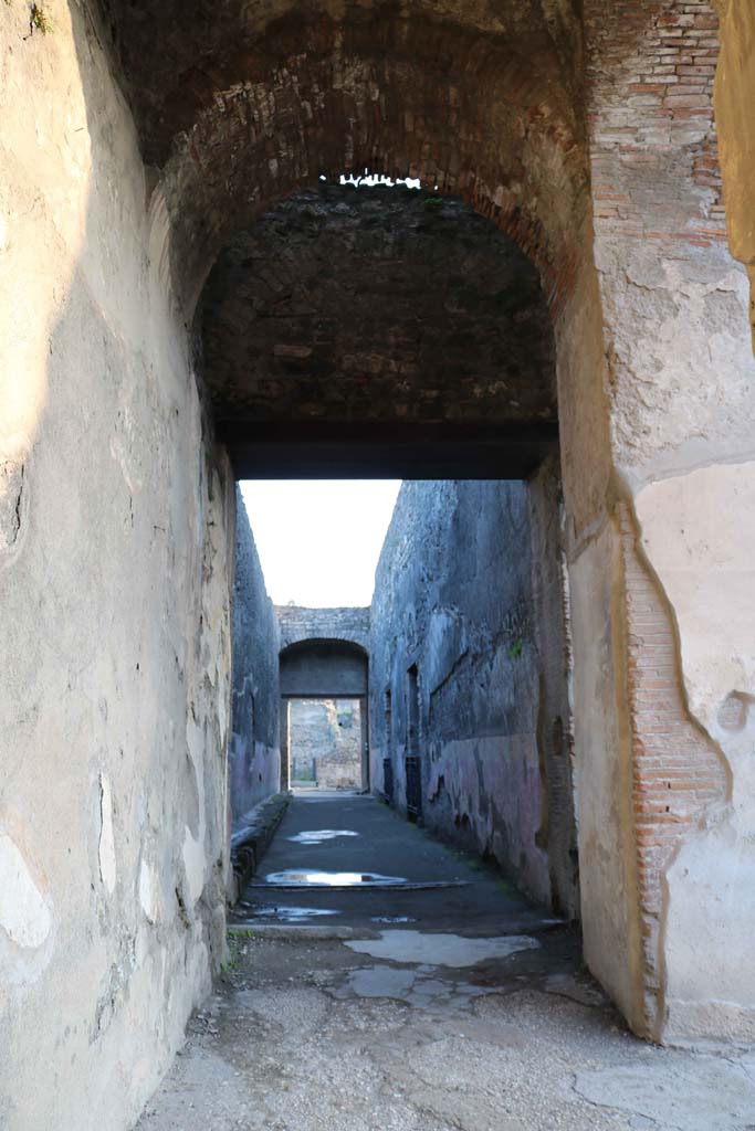 VIII.7.20 Pompeii. December 2018. 
Graffito passage. Passage looking east towards Via Stabiana. Photo courtesy of Aude Durand.

