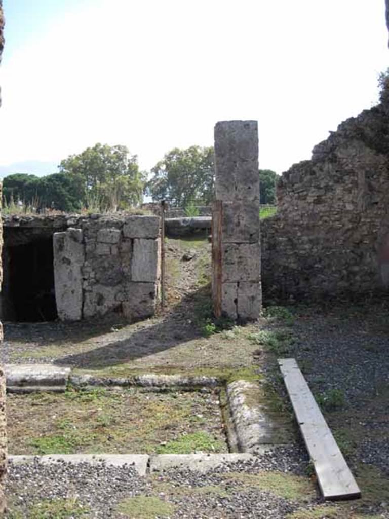 VIII.7.24 Pompeii. September 2010. Looking south across atrium, from doorway to second room on right. Photo courtesy of Drew Baker.
