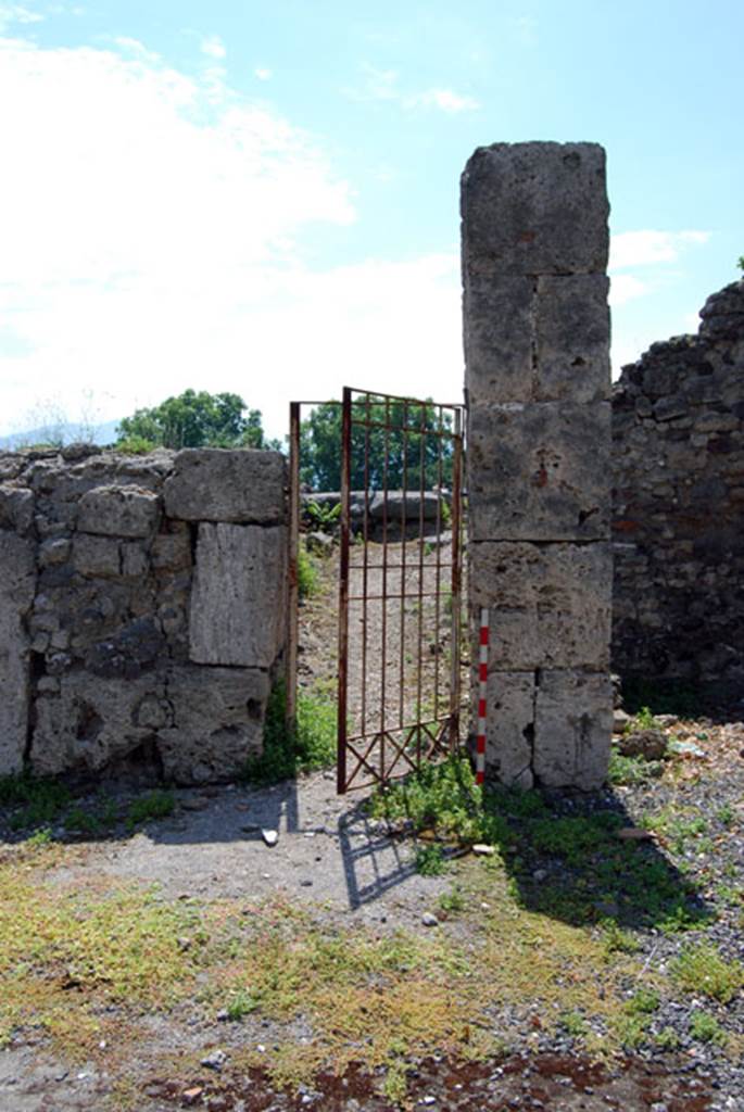 VIII.7.24 Pompeii. June 2009. Doorway leading to stairs to upper area. Photo courtesy of Sera Baker.